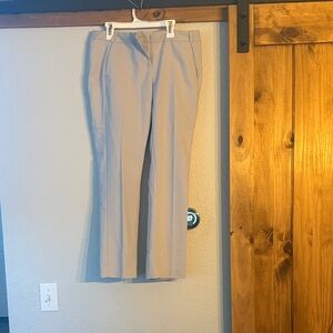 Amanda & Chelsea Women's Beige Trousers